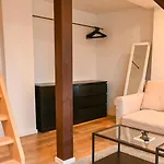 Gemuetliche In - Zentrum דירה *